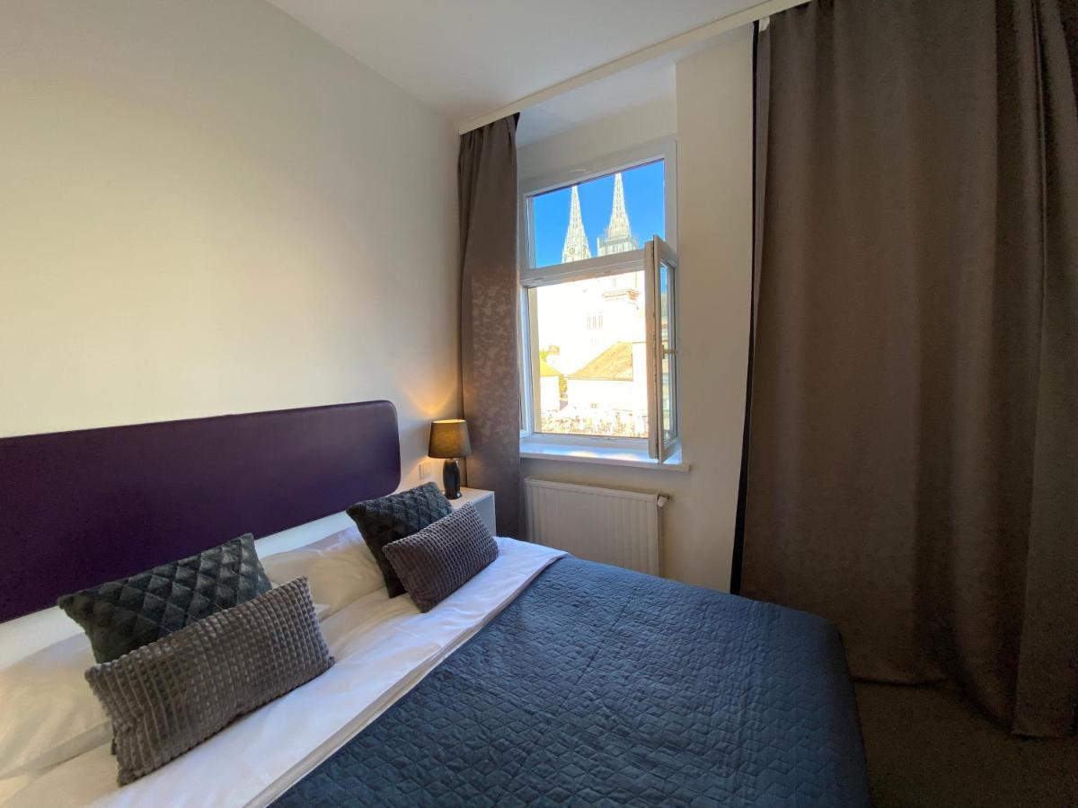 Dolac Apartment
